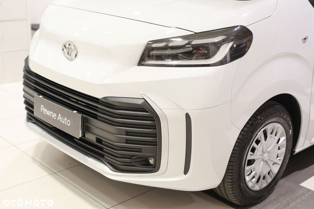 Toyota Proace Verso - 21