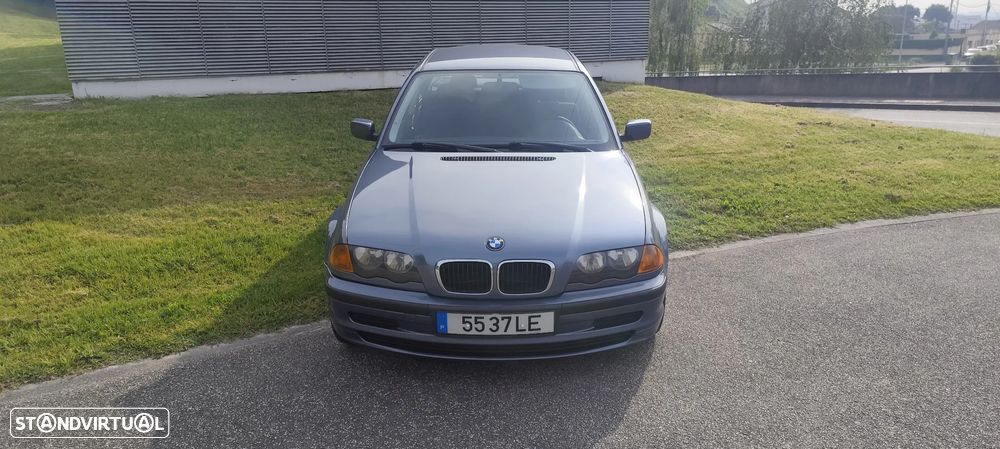 BMW 318 i - 2