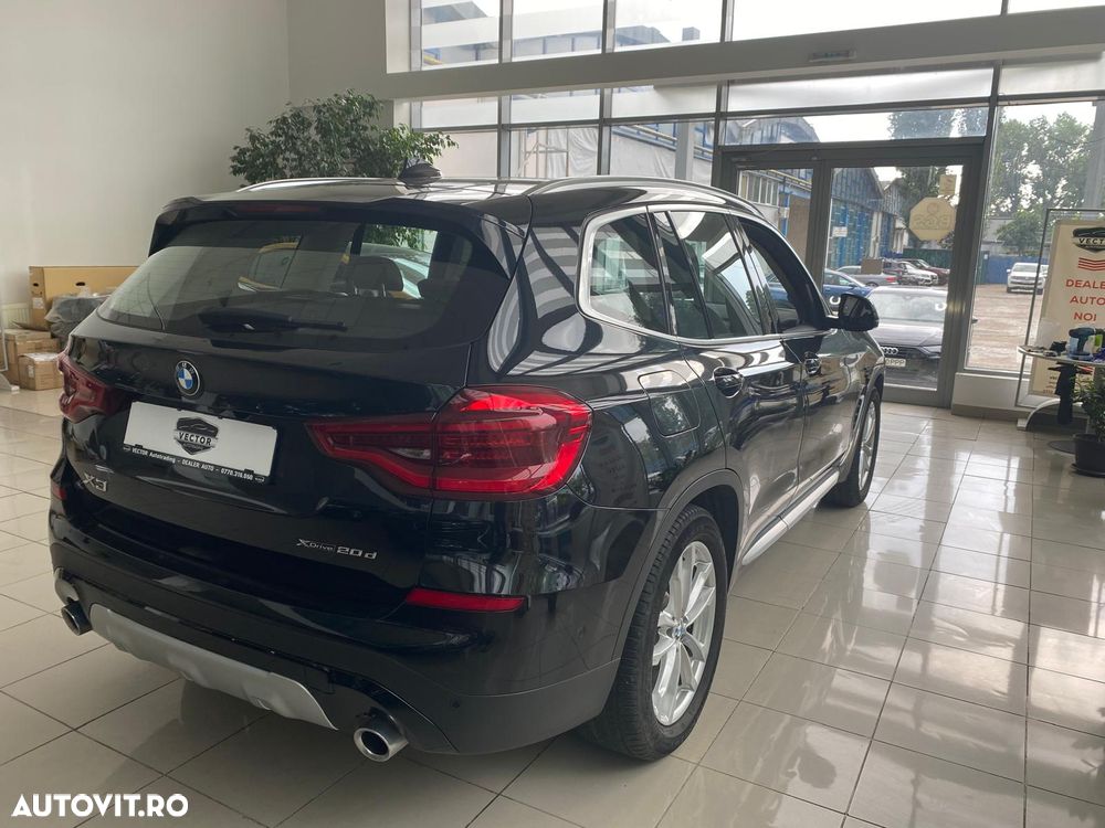 BMW X3 xDrive20d AT xLine - 5