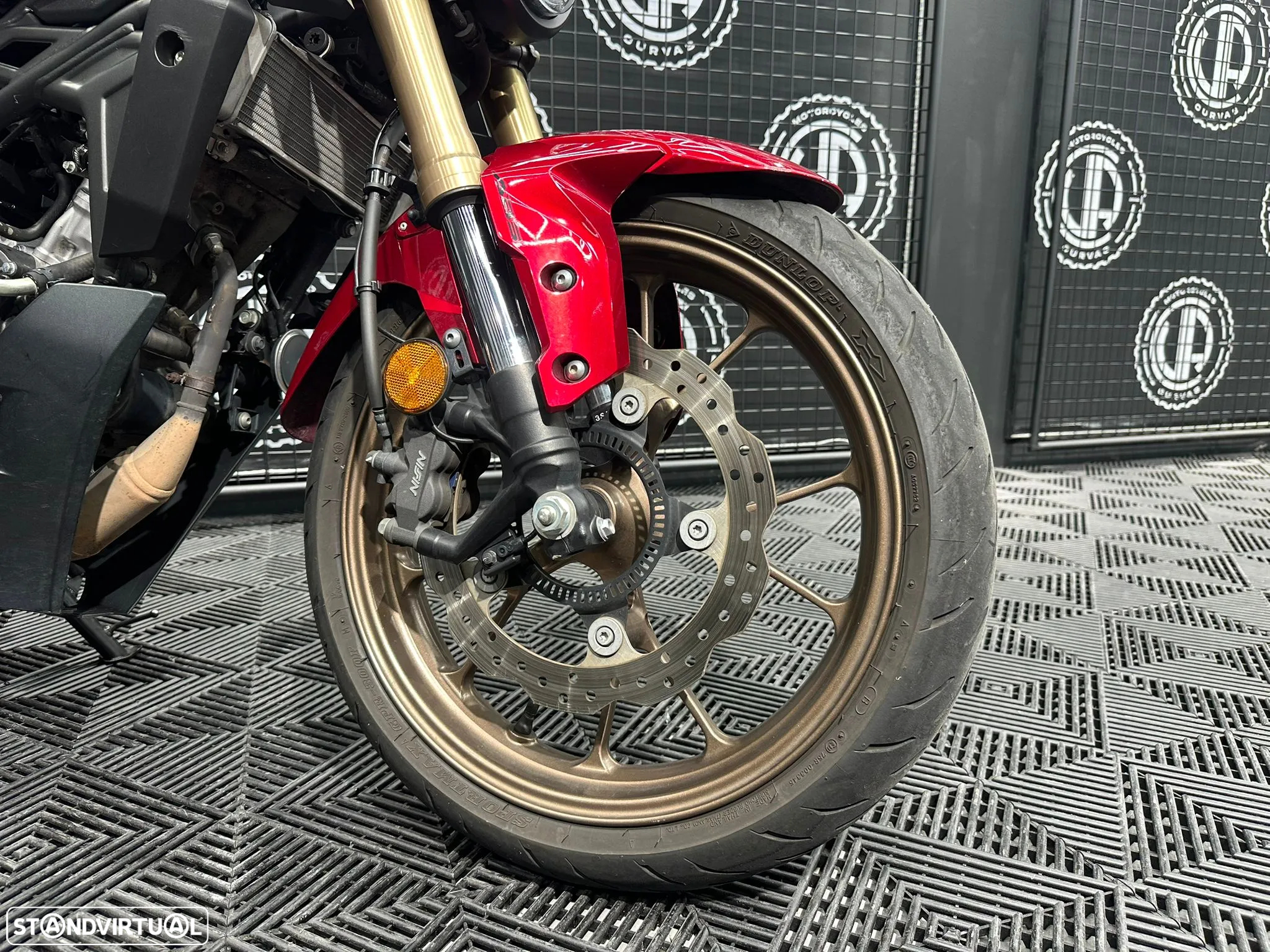 Honda CB 125 R - 6