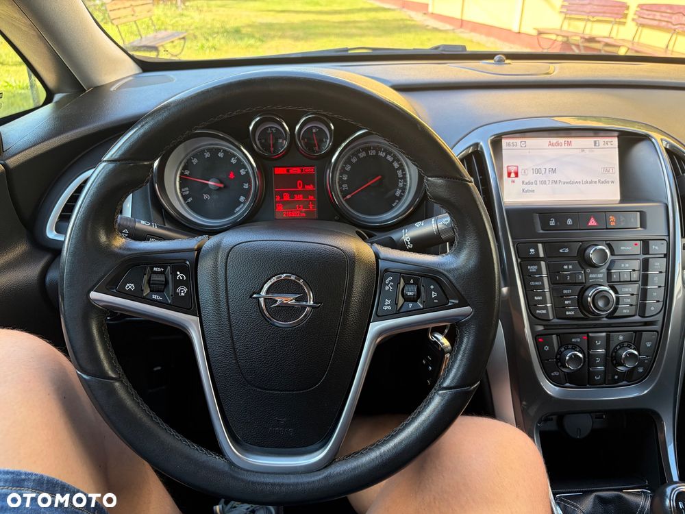 Opel Astra 1.4 Turbo - 32