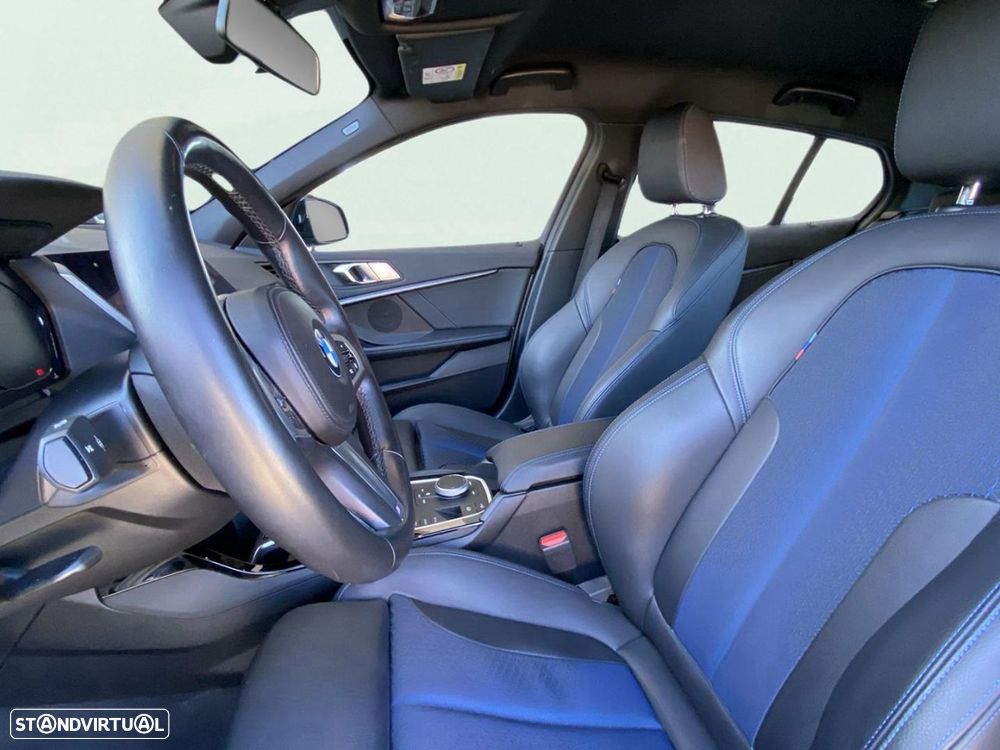BMW 116 d Pack Desportivo M - 10