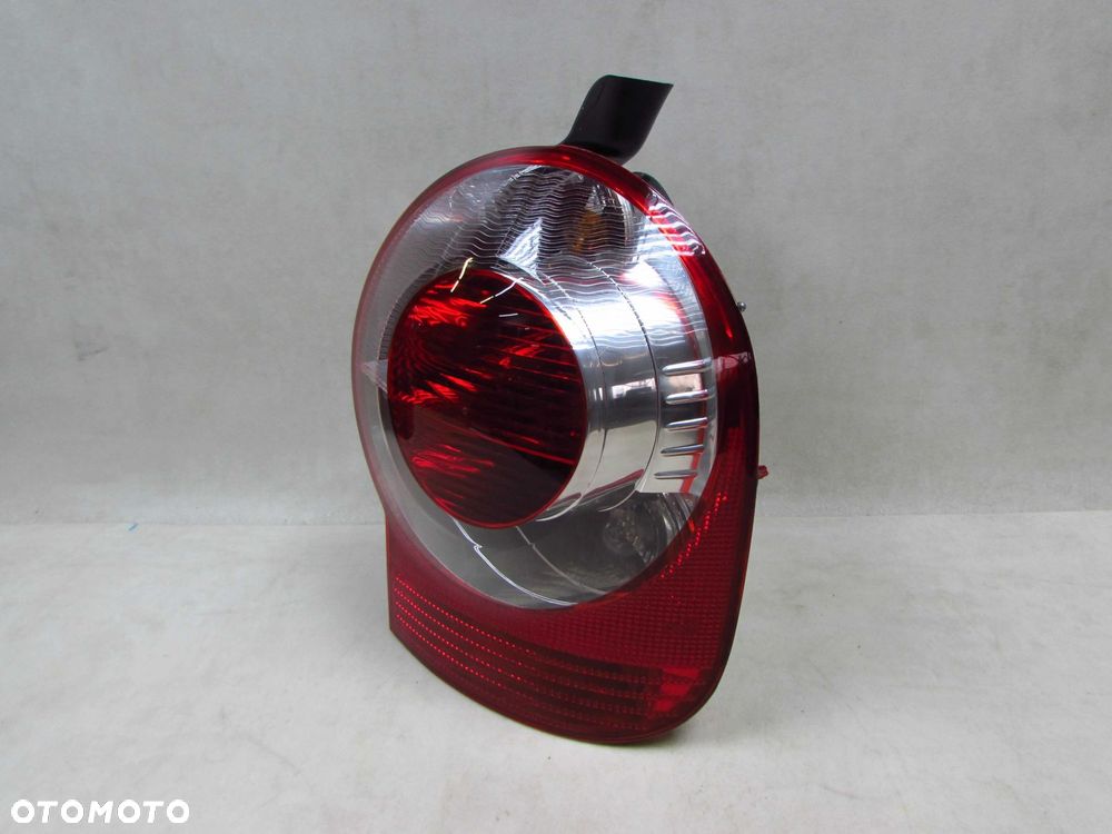 RENAULT MODUS 04-08 LAMPA TYL PRAWA 8200655990 - 2