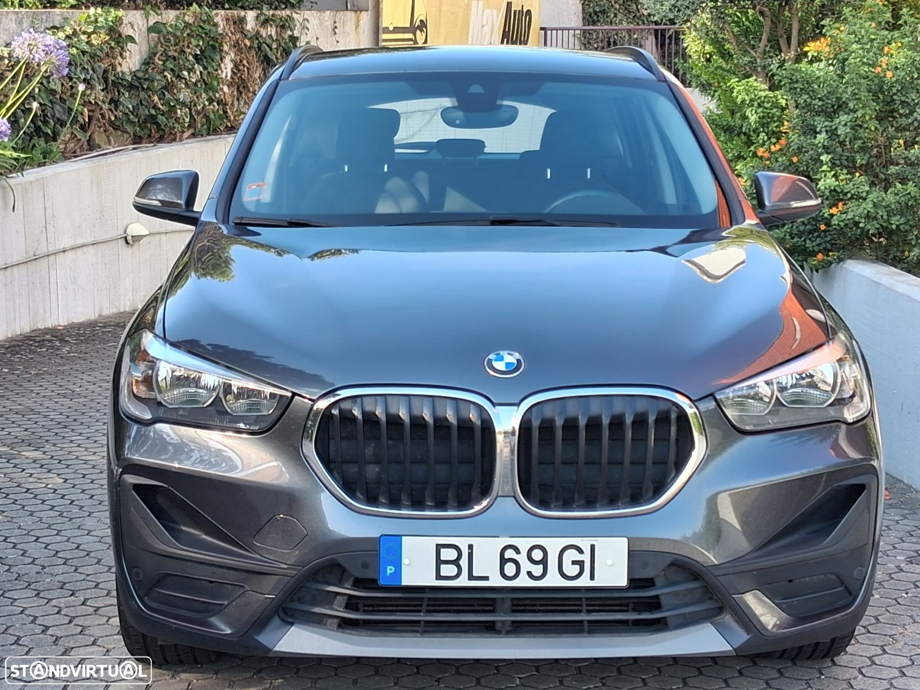 BMW X1 16 d sDrive Advantage - 4