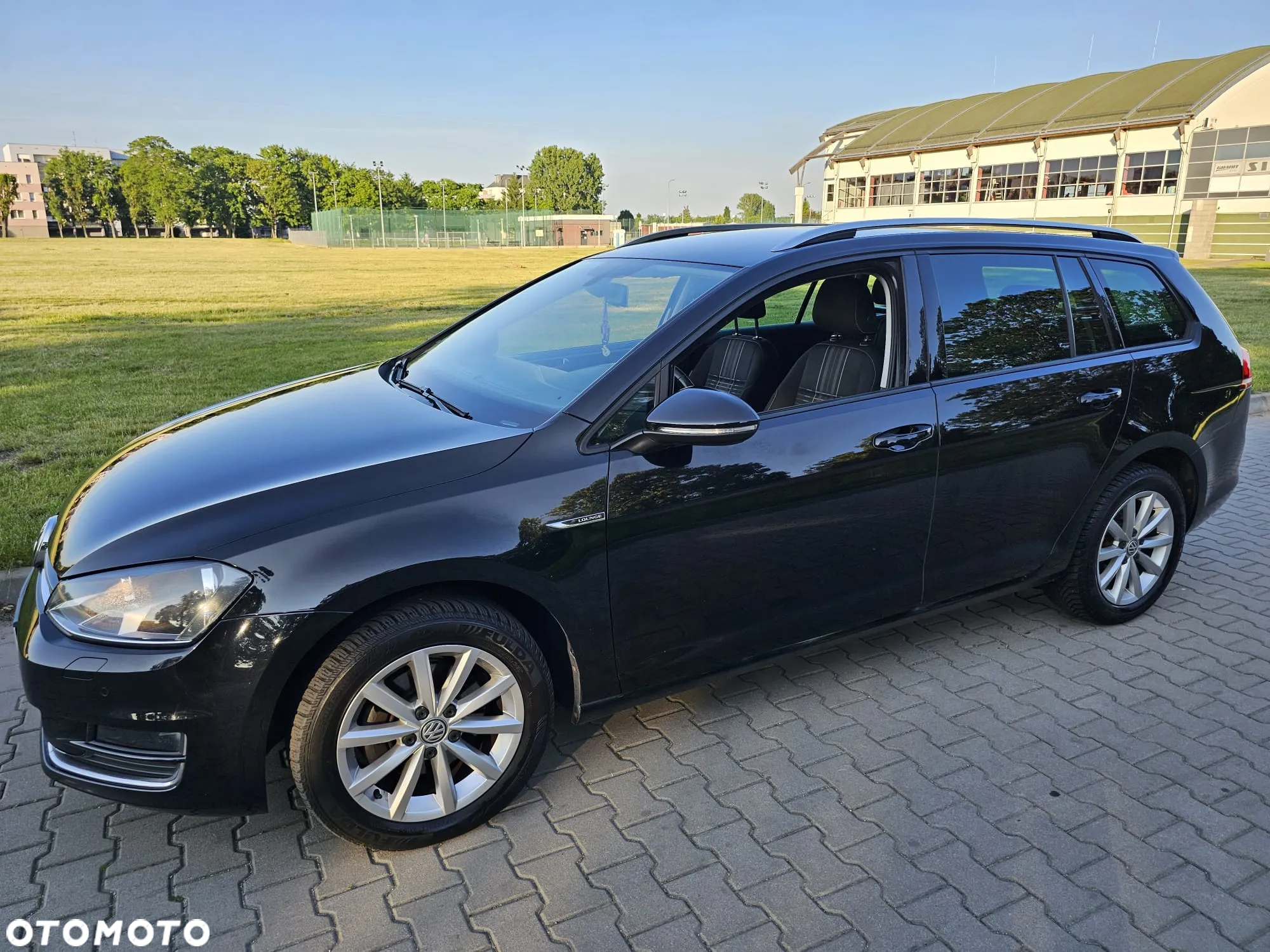 Volkswagen Golf 1.6 TDI 4Motion BlueMotion Technology Lounge - 5