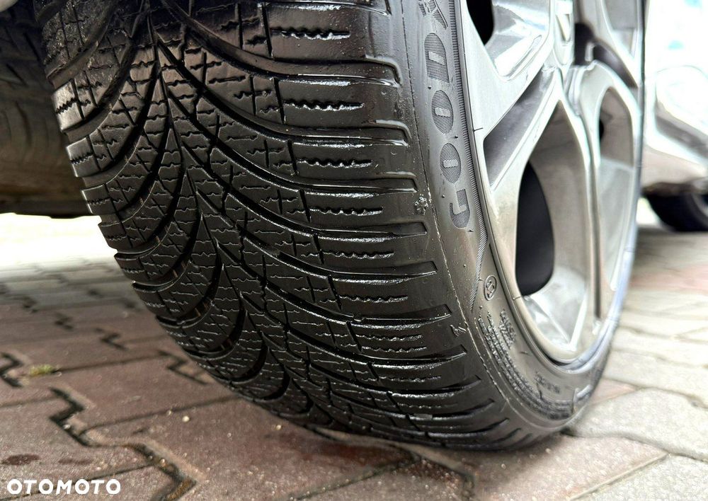 Renault Clio Energy TCe 120 EDC GT - 12