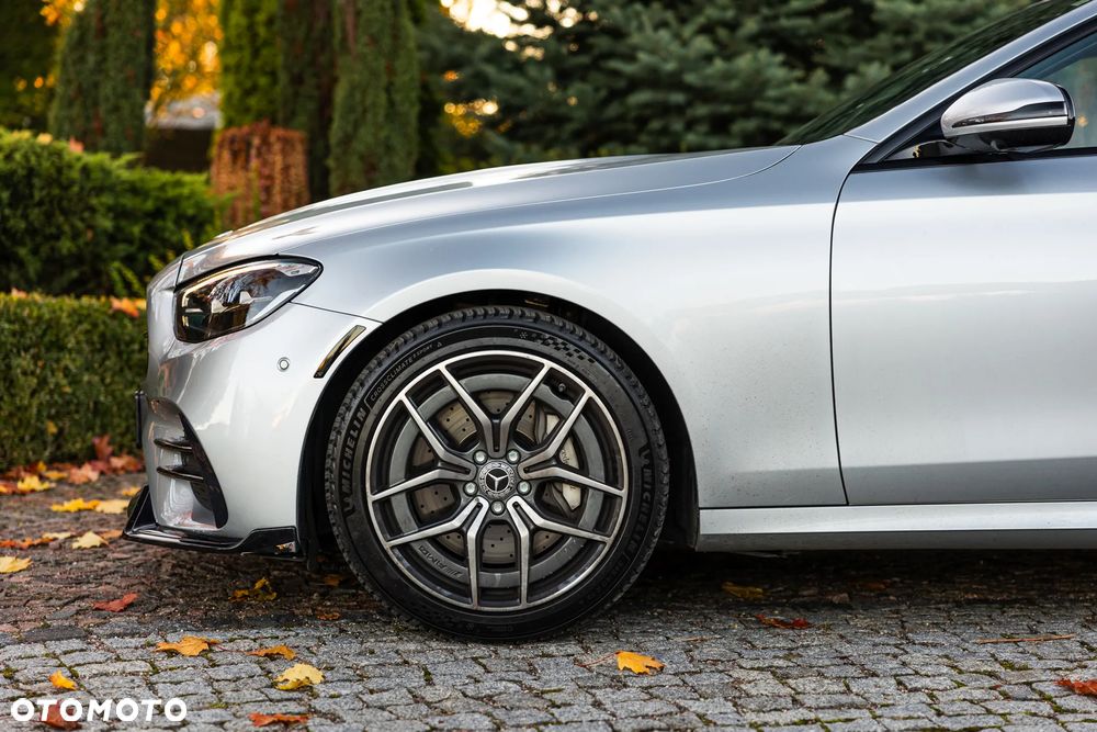 Mercedes-Benz Klasa E 350 9G-TRONIC AMG Line - 10