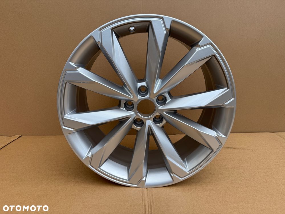 Felgi aluminiowe 8,5J x 20 cali ET37 5x112 AUDI 4K9601025B NOWE oryginalne - 2