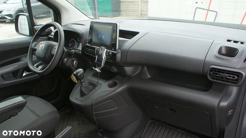 Toyota Proace City Verso 1.5 D-4D Family - 11