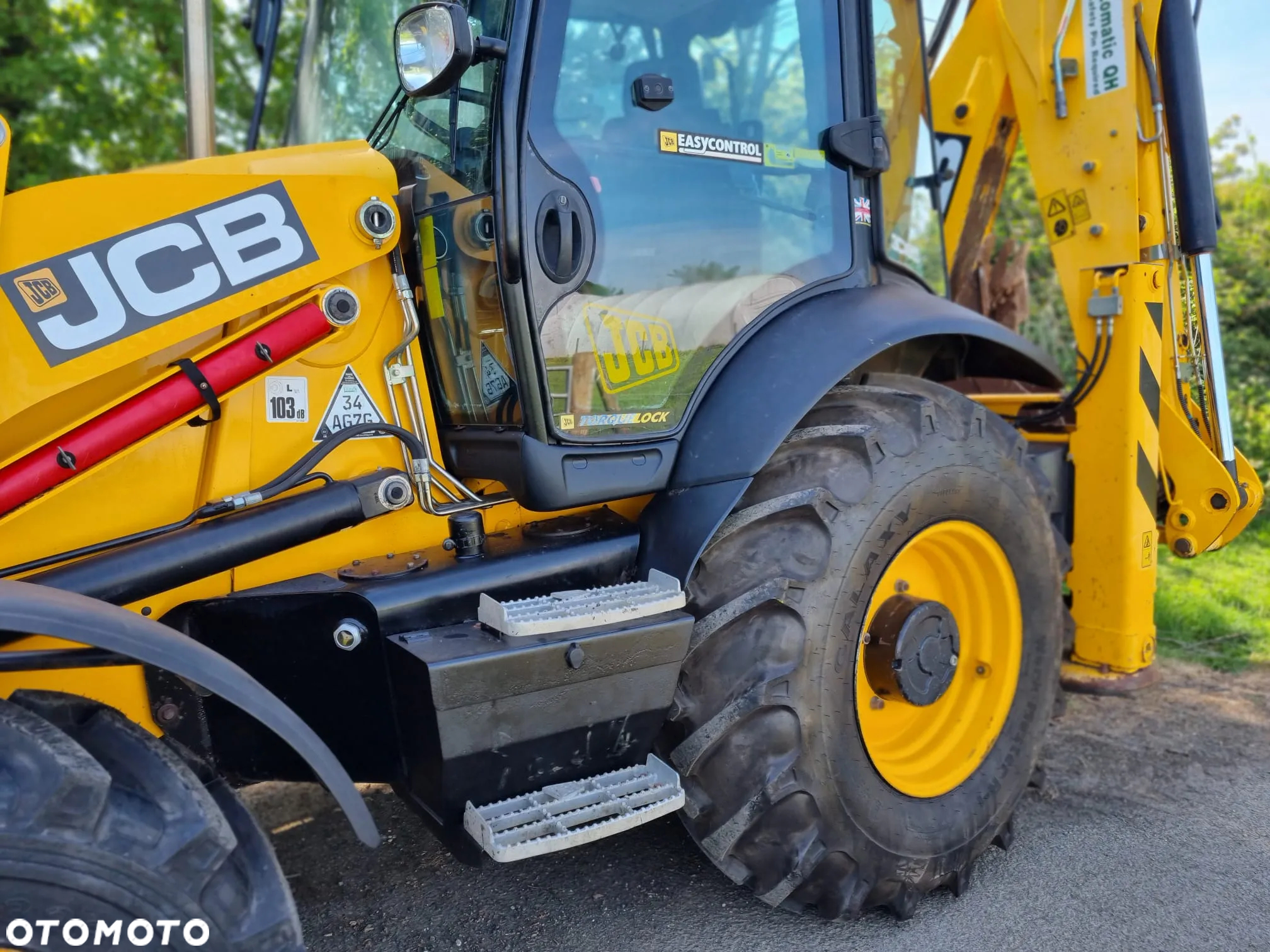 JCB JCB 3cx Contractor - 2
