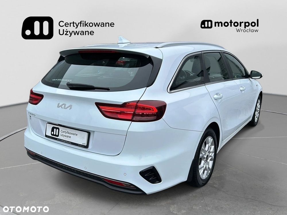 Kia Ceed 1.5 T-GDI M - 14