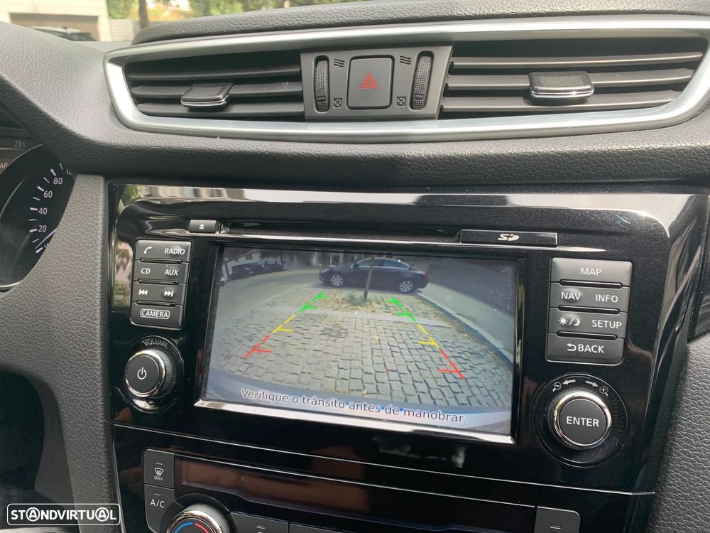 Nissan Qashqai 1.5 dCi N-Connecta - 15