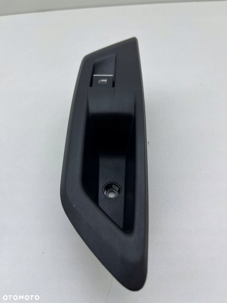 PEUGEOT 308 III PANEL PRZEŁĄCZNIK SZYB 99938573 - 1