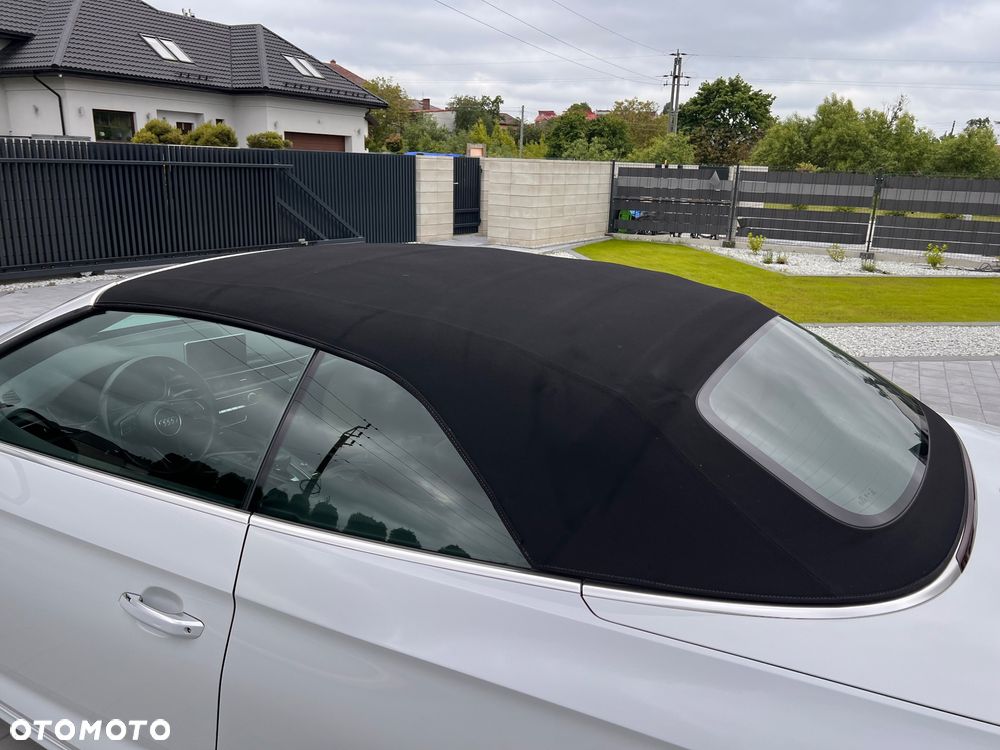 Audi A5 Cabrio - 16