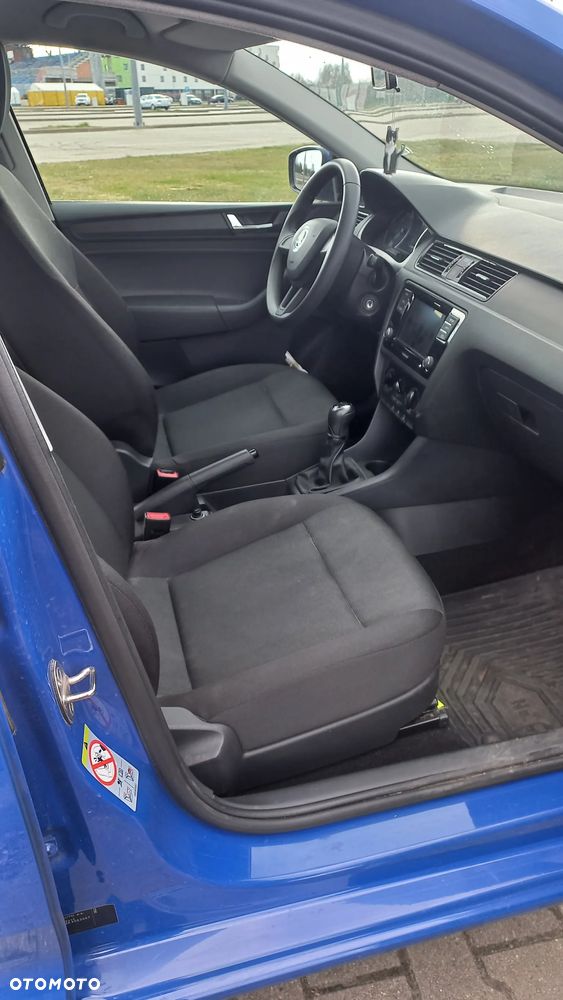 Skoda RAPID 1.0 TSI Active - 17