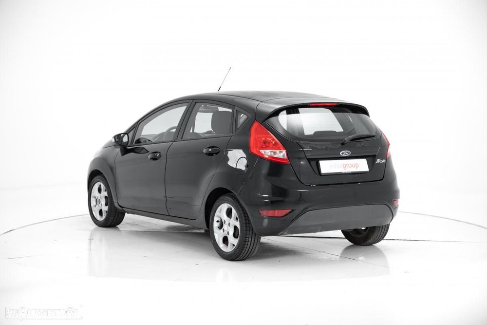 Ford Fiesta - 5