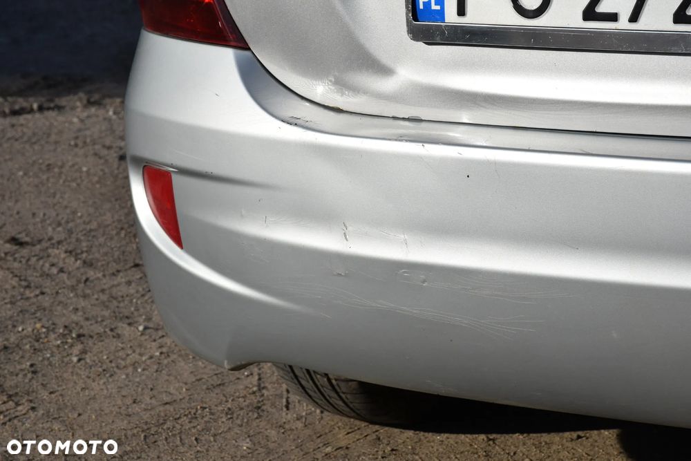 Honda Civic 1.4i S - 11