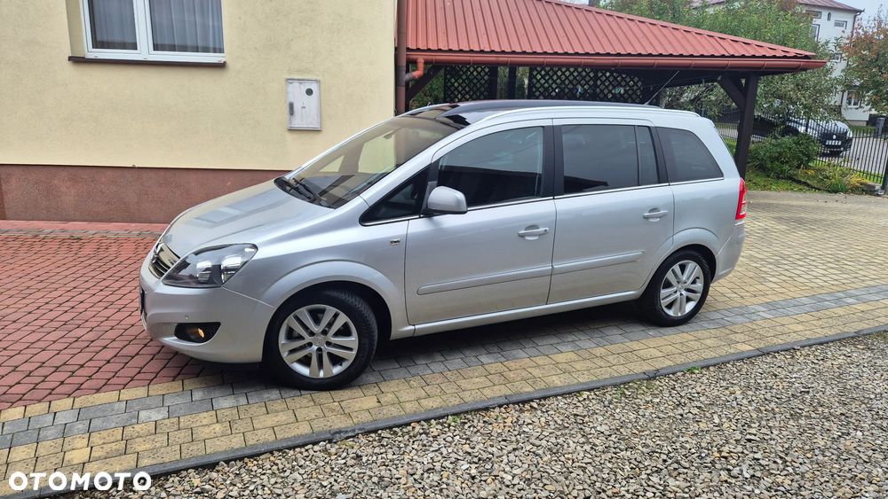 Opel Zafira 1.8 Easytronic Cosmo - 9