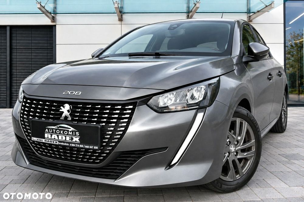 Peugeot 208 - 24