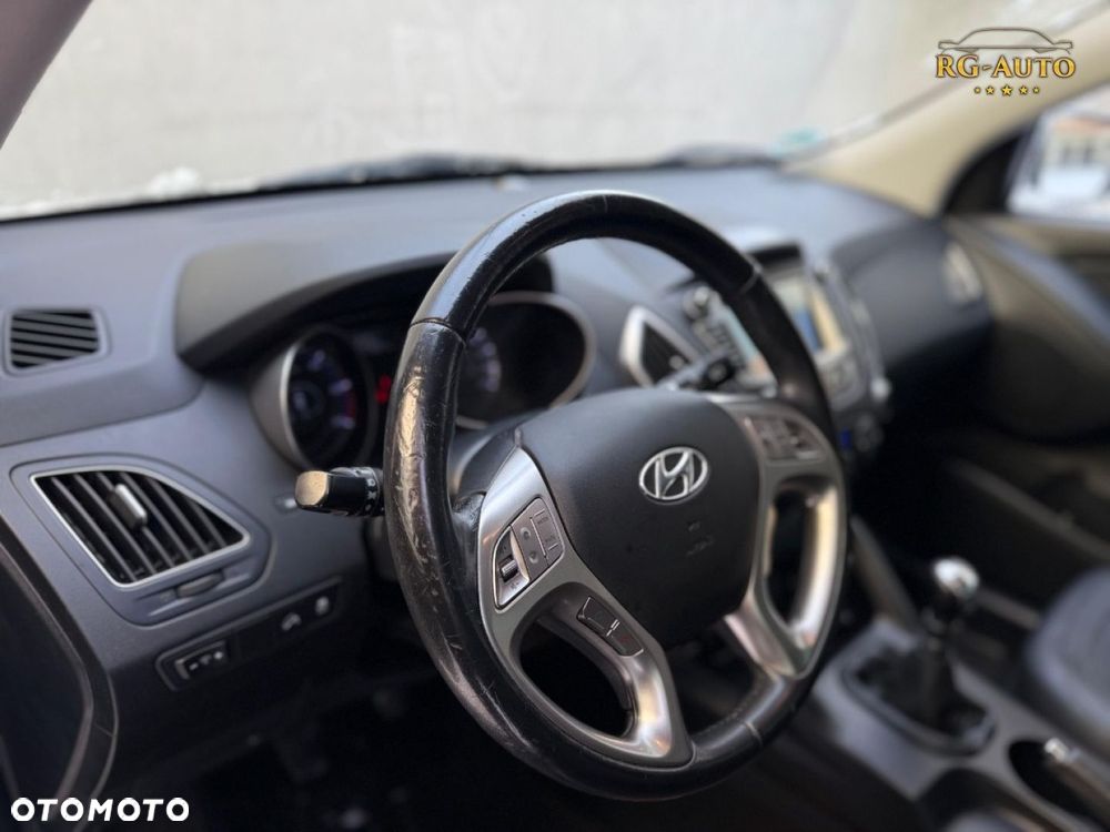 Hyundai ix35 - 39