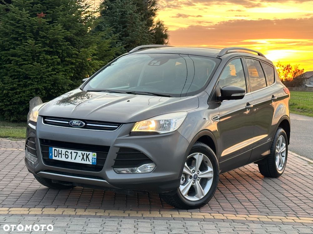 Ford Kuga 2.0 TDCi FWD Titanium - 9