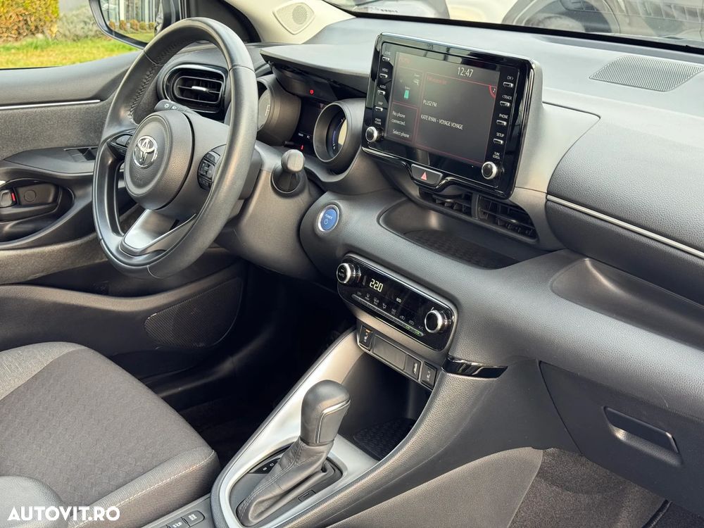 Toyota Yaris 1.5 VVT-i HSD Exclusive Style - 14