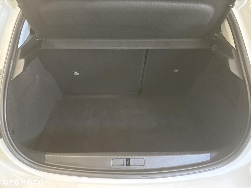 Opel Corsa 1.2 Edition S&S - 21