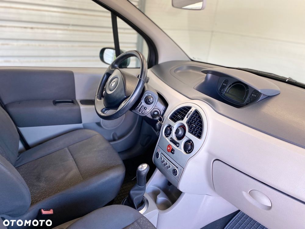 Renault Modus 1.6 Luxe Dynamique - 11