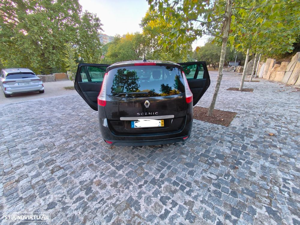 Renault Grand Scénic 1.5 dCi Dynamique S 7L - 12