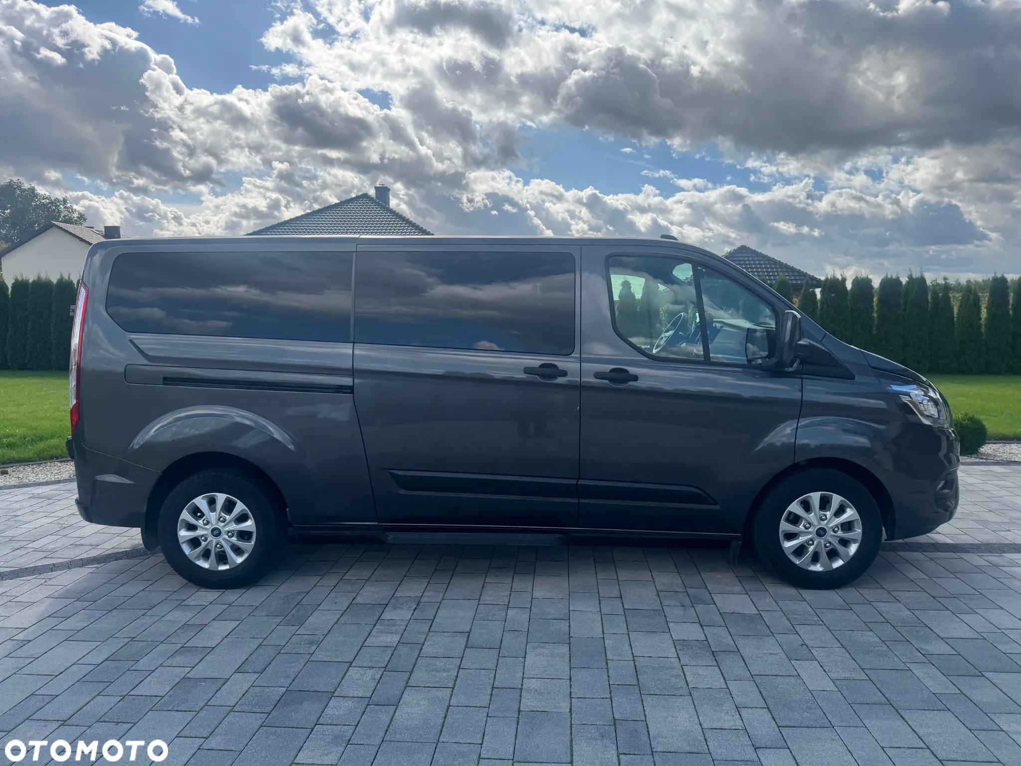 Ford Transit Custom 300 L2H1 LKW VA Autm Trend - 15