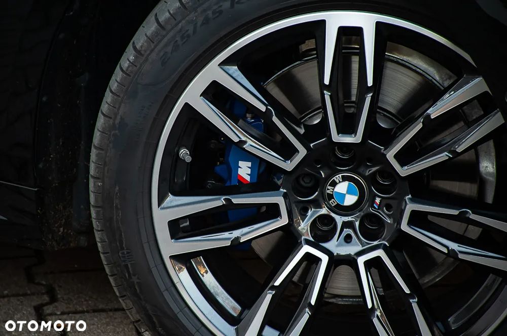 BMW Seria 5 520d mHEV - 8