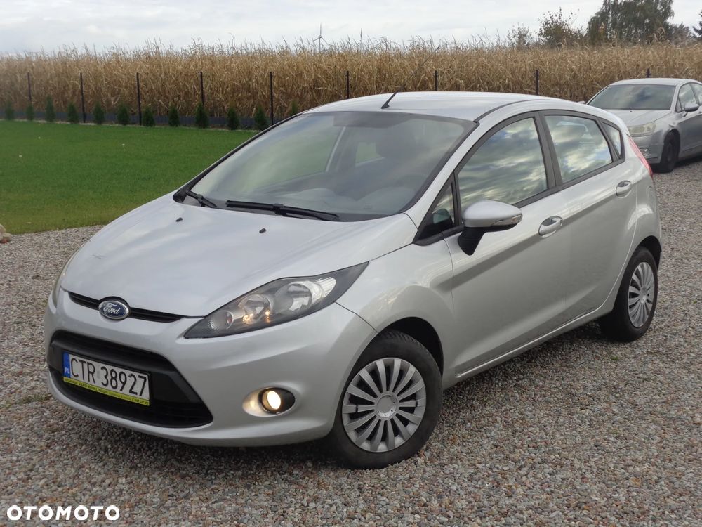 Ford Fiesta - 27