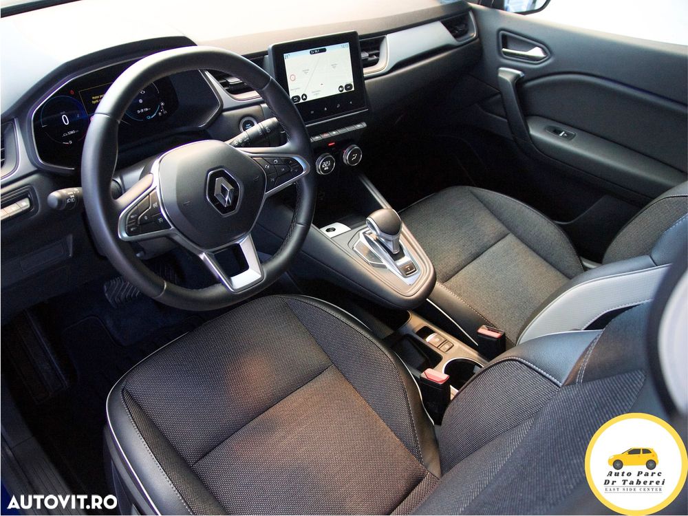 Renault Captur PHEV 160 Techno - 18