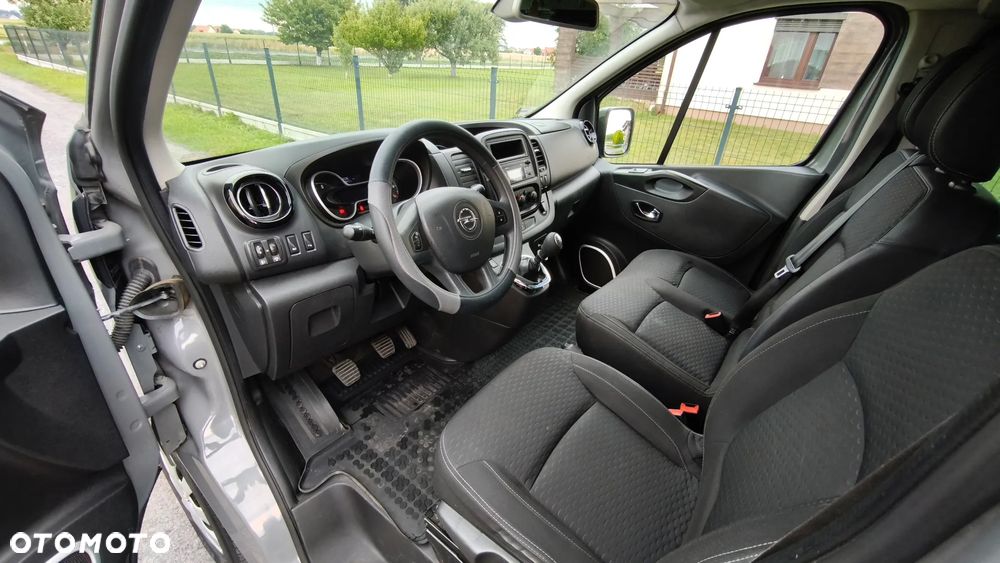 Opel Vivaro L2H1 2,9t Edition Premium - 18