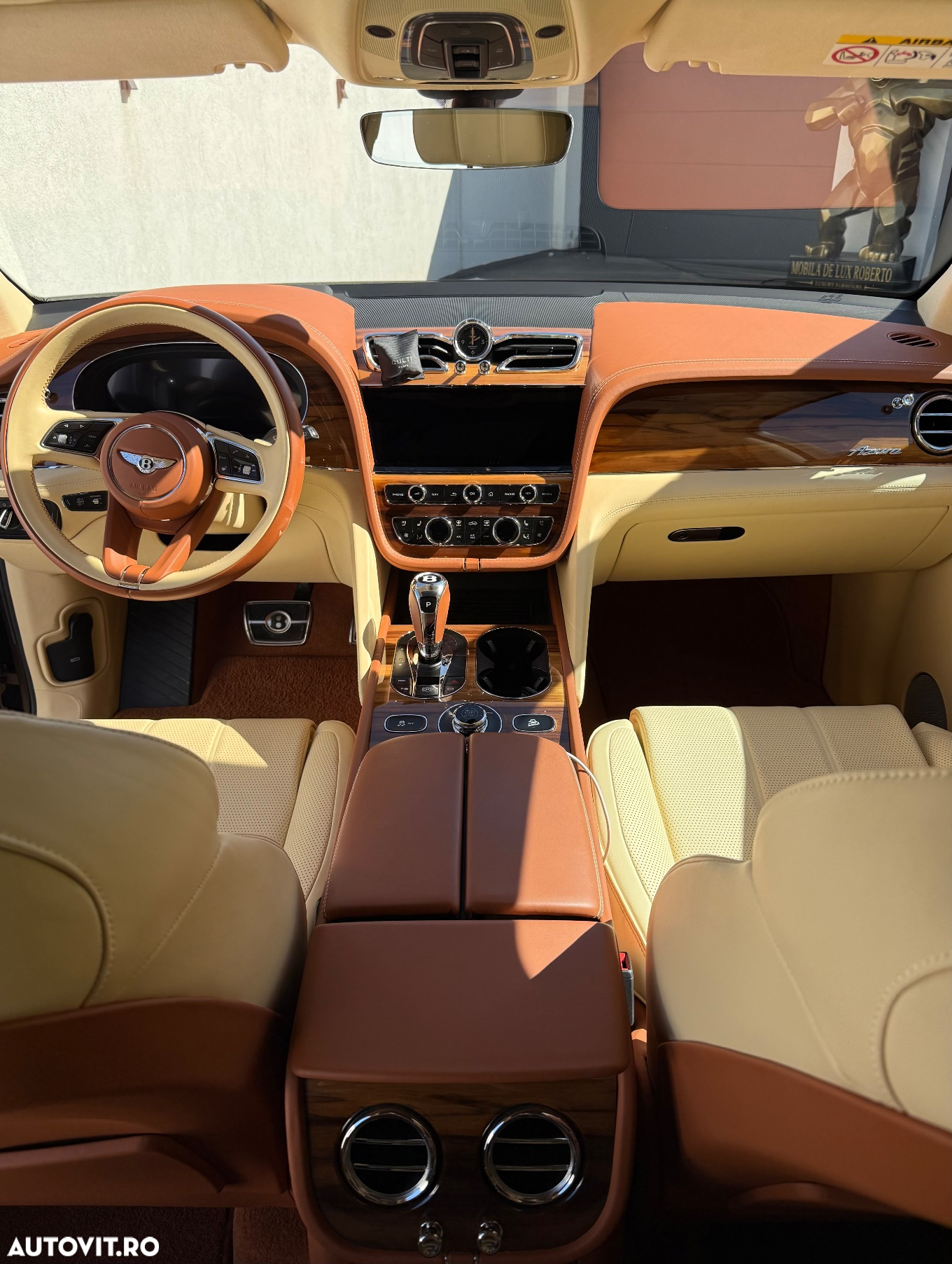 Bentley Bentayga - 13