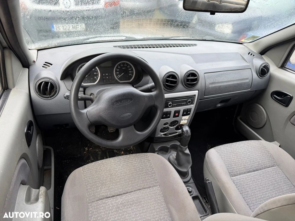 Dezmembrez Dacia Logan 1 gri argintiu diesel benzina 2005-2010 - 7