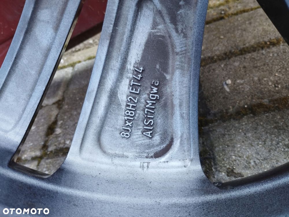 felga 8j 18 et44 skoda superb iii 3v0 3v0601025ad - 9