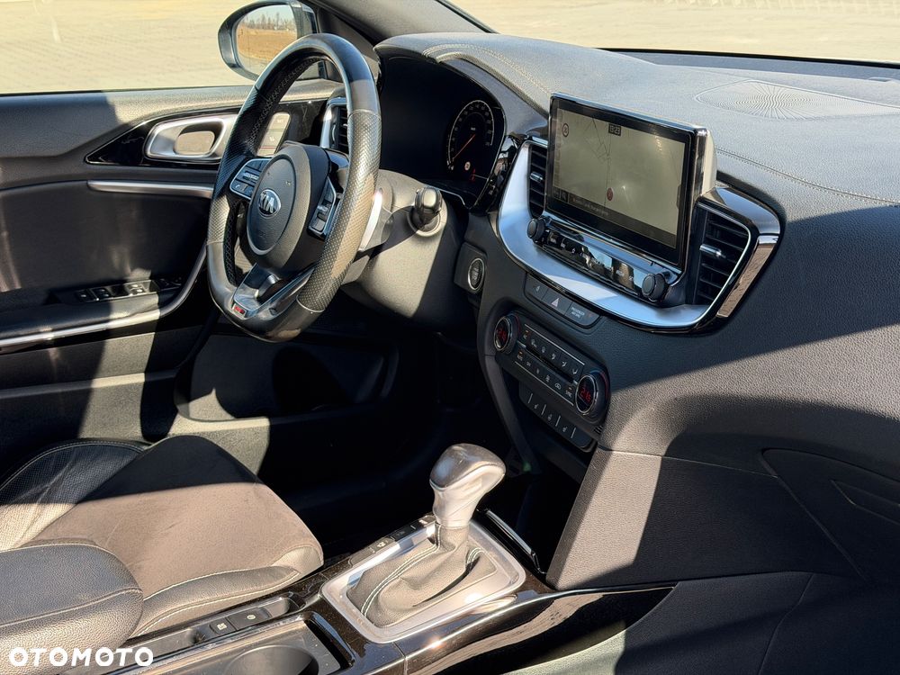 Kia ProCeed 1.4 T-GDI DCT7 OPF GT LINE - 8