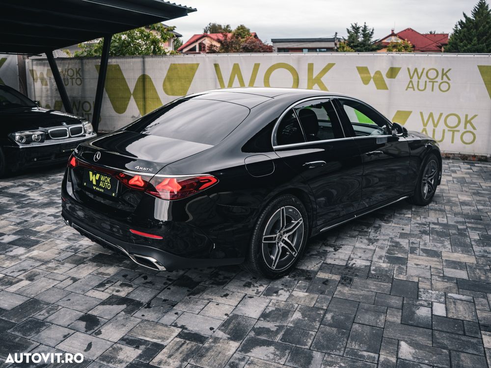Mercedes-Benz E 300 4MATIC Aut. - 11