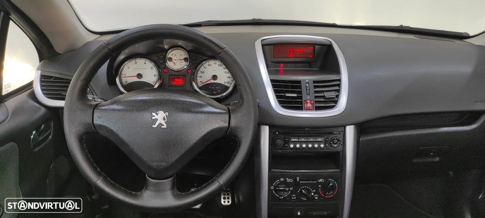 Peugeot 207 CC 1.6 16V - 27