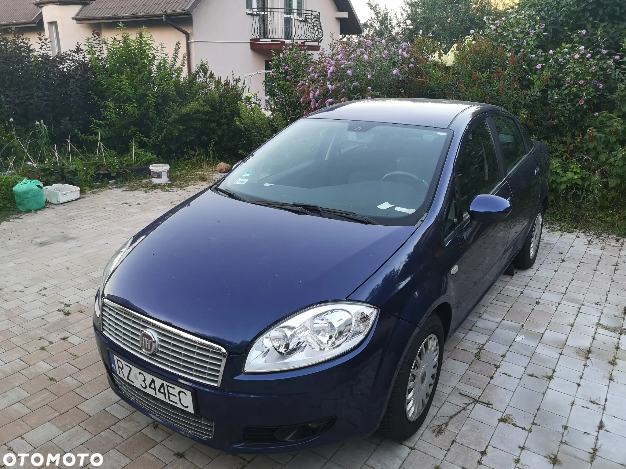 Fiat Linea 1.4 T-Jet 16V Active - 2