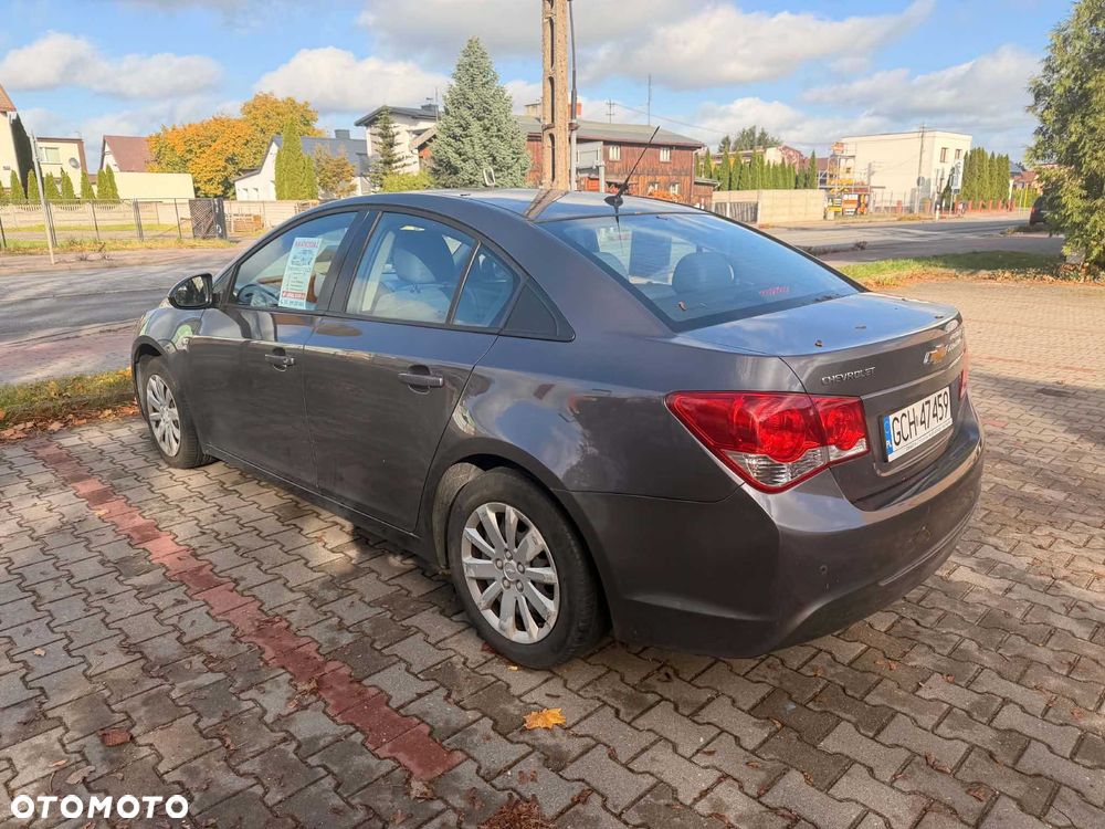 Chevrolet Cruze - 5