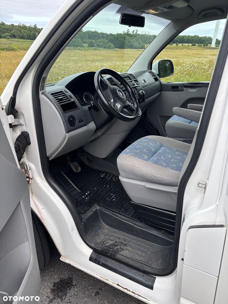 Volkswagen Transporter - 8
