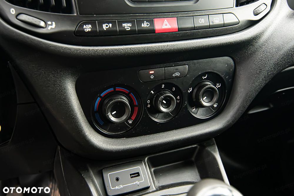 Fiat Doblo Cargo/Van - 26