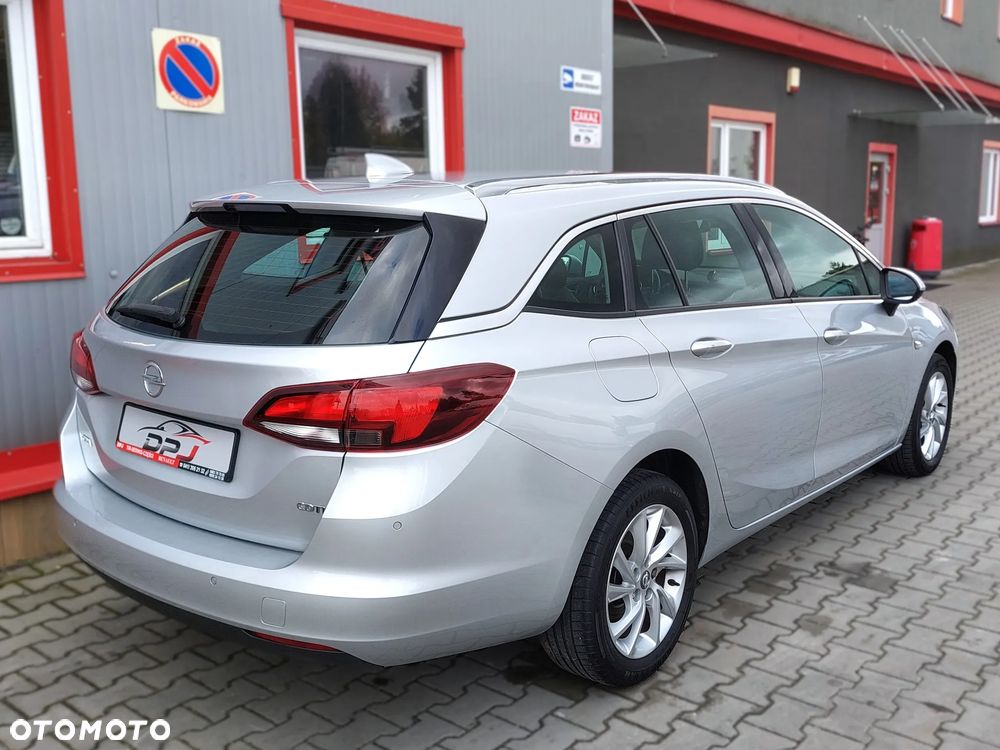 Opel Astra - 9