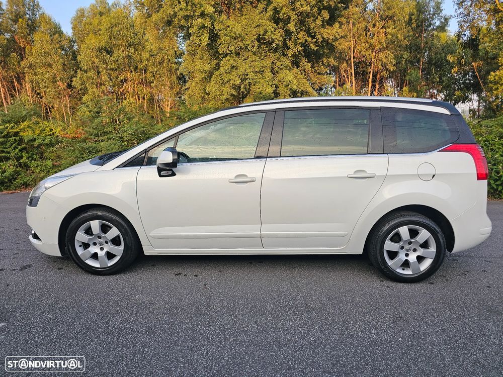 Peugeot 5008 1.6 HDi 7L Allure - 4