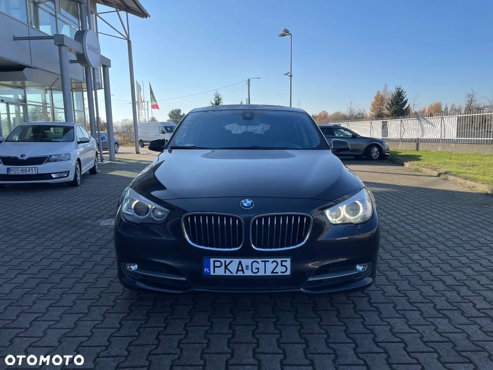 BMW Seria 5 530d xDrive Sport-Aut - 2