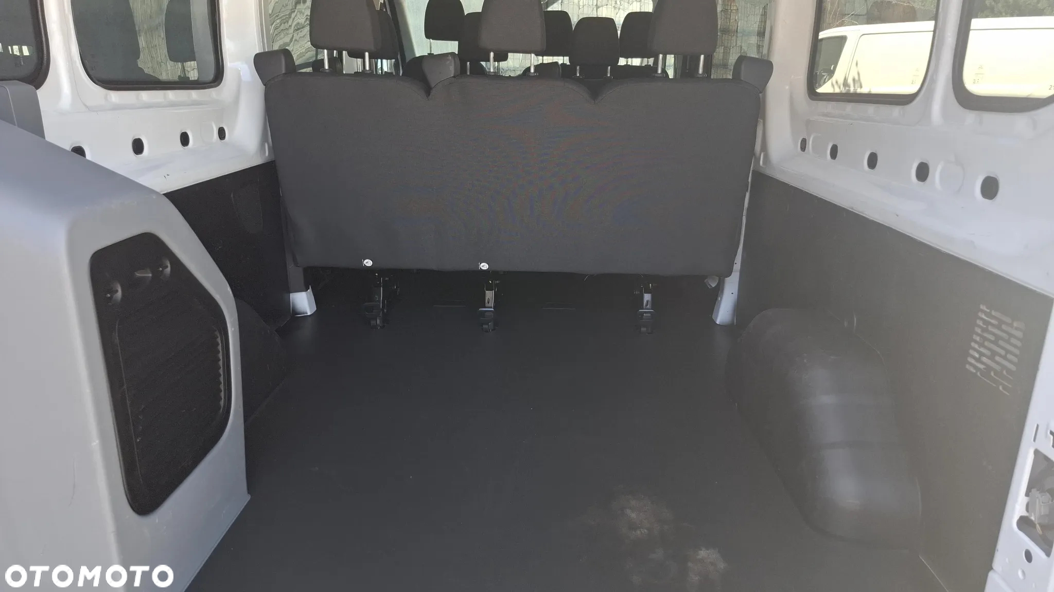 Ford Transit 350 L3H2 Trend - 10