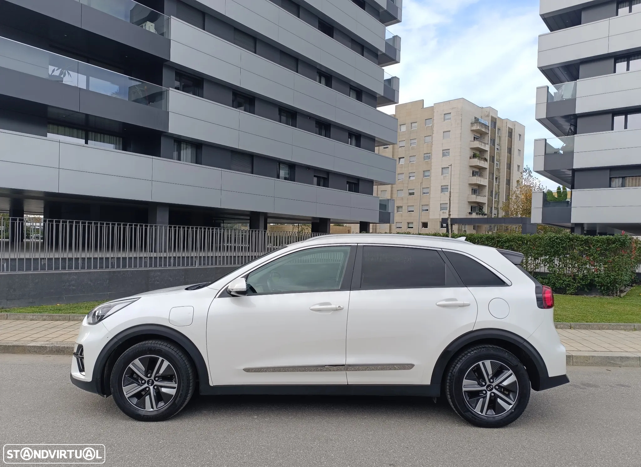 Kia Niro 1.6 GDi PHEV Urban - 12