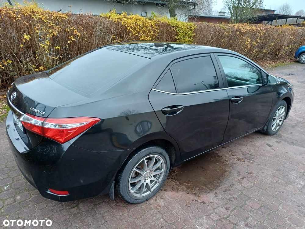 Toyota Corolla 1.6 Classic Plus - 10